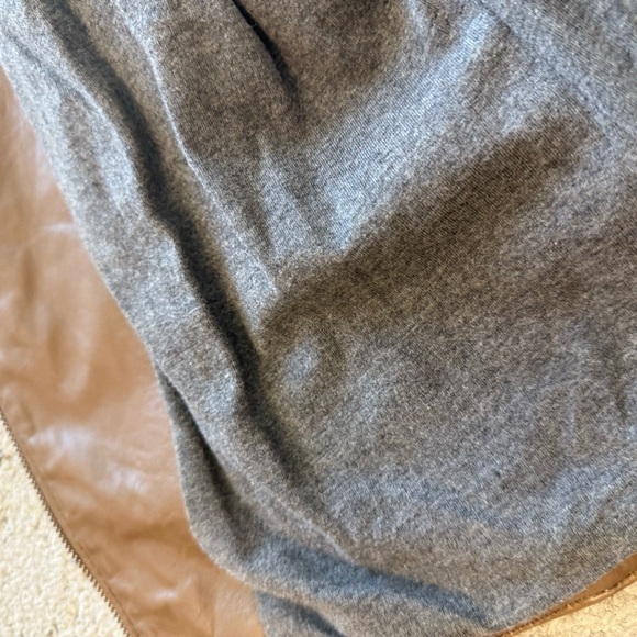 Marc Cain size 4 EUC leather “vintage” chocolate brown leather Quilted moto Vest - Picture 13 of 15